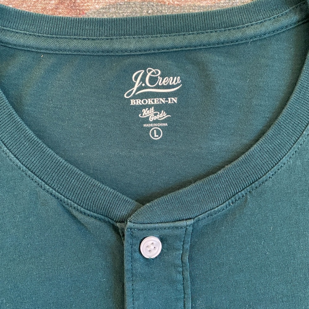 J-Crew “Broken-In” Henley green long sleeve Cotton Mens L - Picture 2 of 3